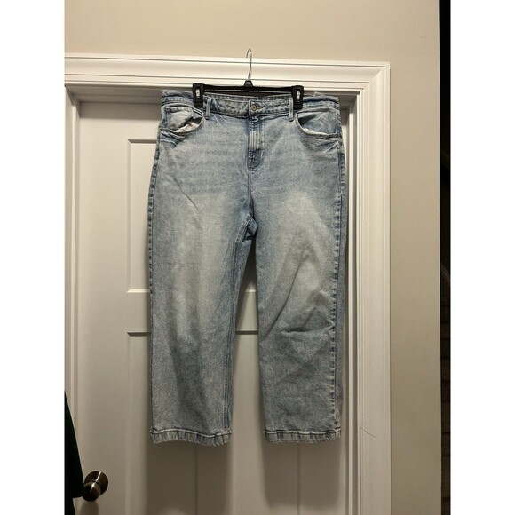 Old Navy Wide Leg Jeans Mid Rise Women’s Size 18 Lightweight Wash Stretchy - Picture 1 of 6